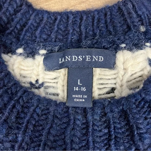 Lands End Women’s Size L (14-16) Wool Blend Sweater Snowflake Nordic Navy White - Picture 5 of 15